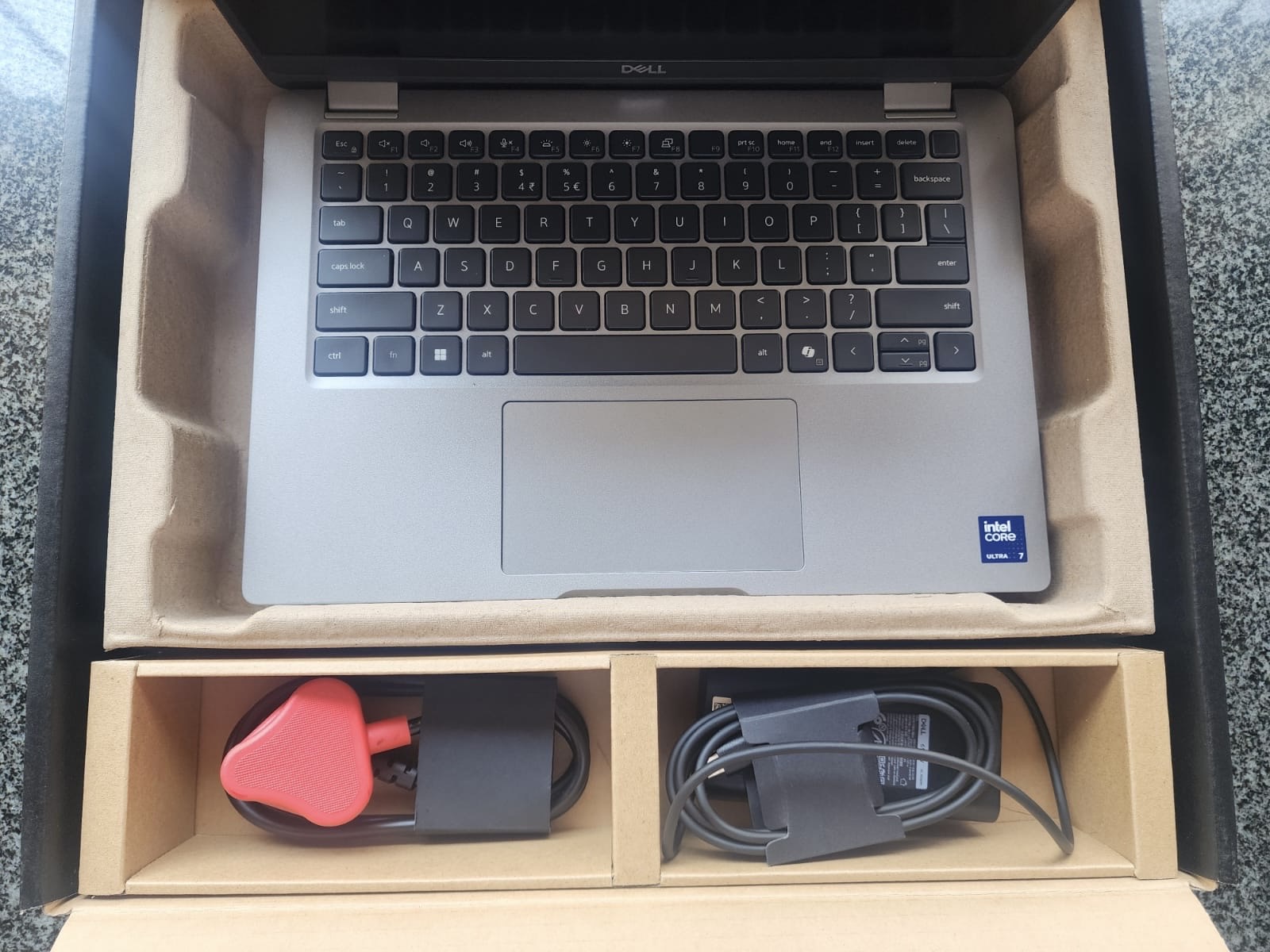 Dell Latitude 5350 Core Ultra 7 135U 32GB LPDDR5x 512GB NVMe SSD 13.3” FHD Windows 11 Pro AI Laptop - Image 6