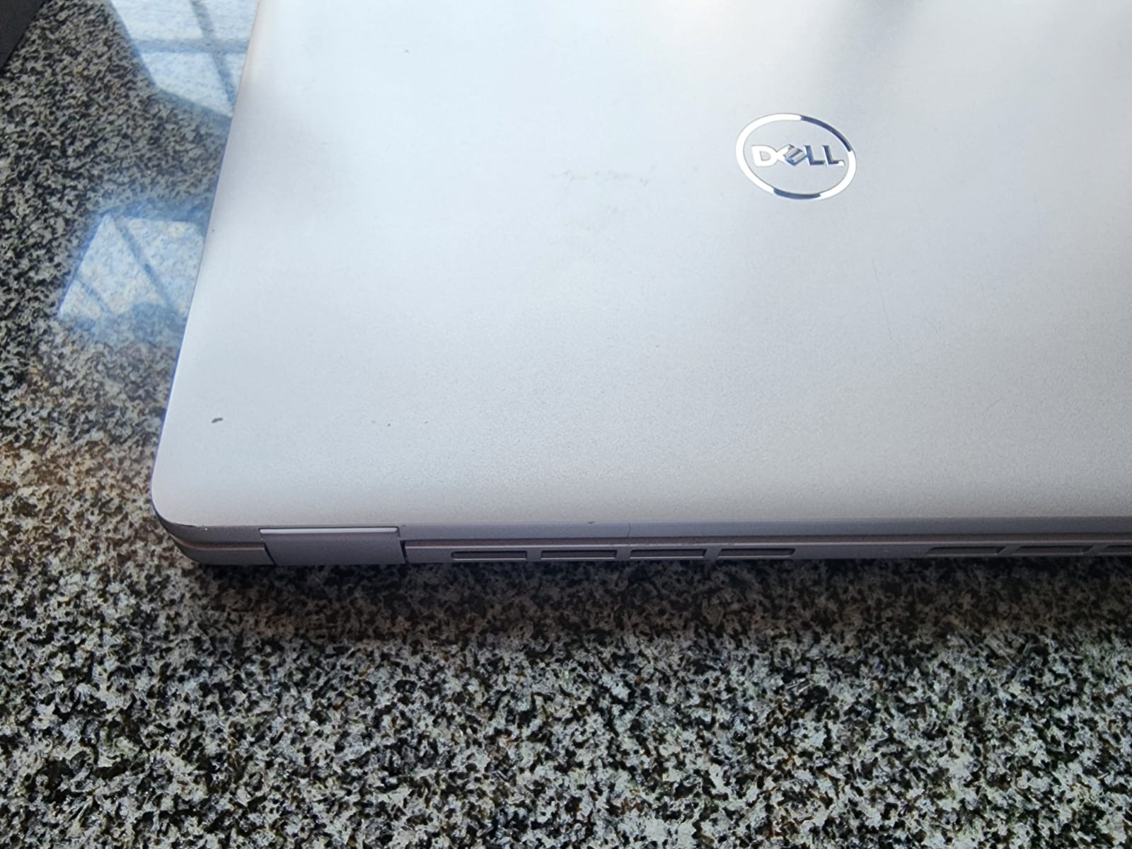 Dell Latitude 5350 Core Ultra 7 135U 32GB LPDDR5x 512GB NVMe SSD 13.3” FHD Windows 11 Pro AI Laptop - Image 7